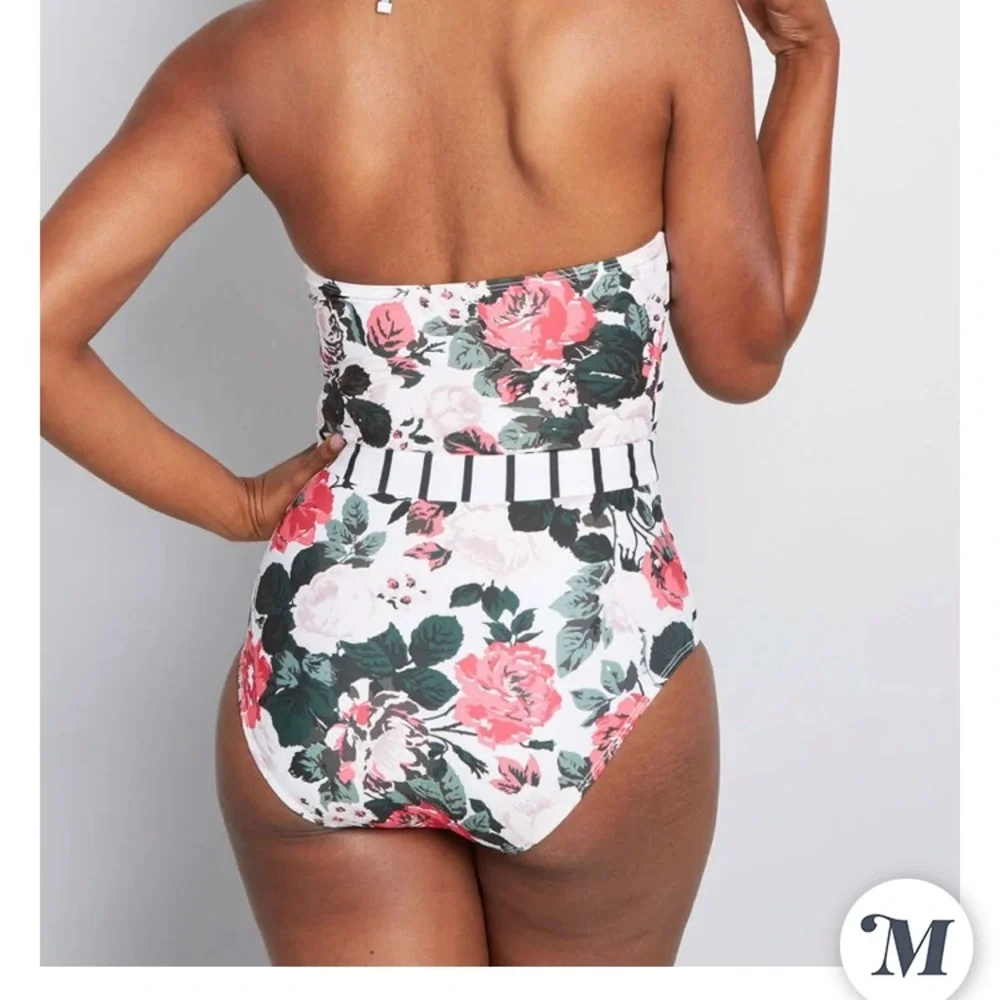 ModCloth Women's NWT The Harper One-Piece Swimsuit‎
